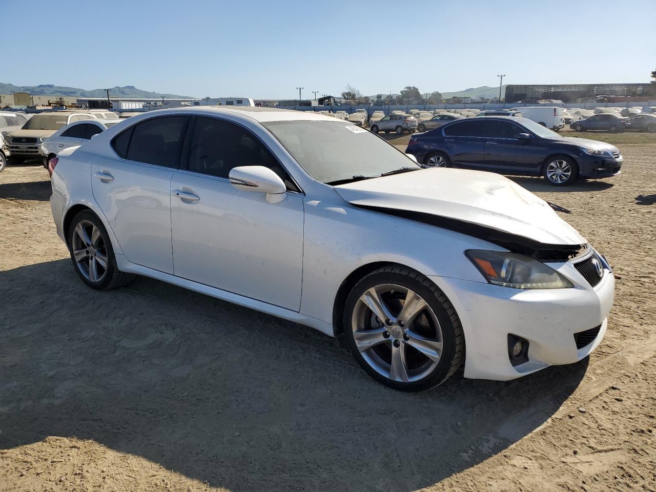 2011 LEXUS IS 250 - Фото 4