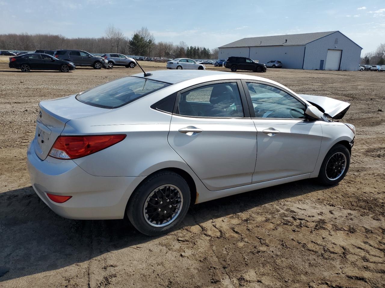 2014 HYUNDAI ACCENT GLS - Фото 3