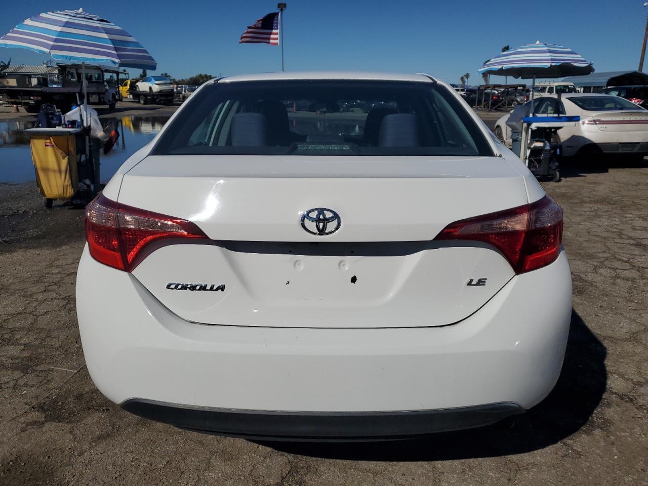 2018 TOYOTA COROLLA L - Image 6