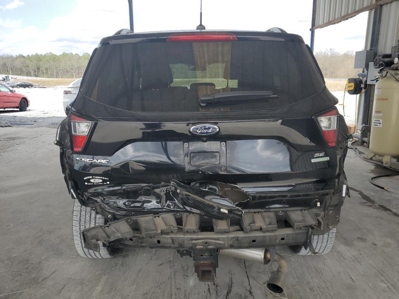 2017 FORD ESCAPE SE - Фото 6