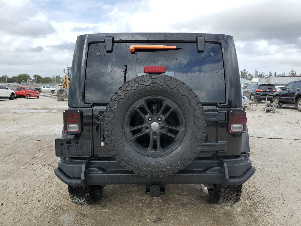 2017 JEEP WRANGLER U - Фото 6