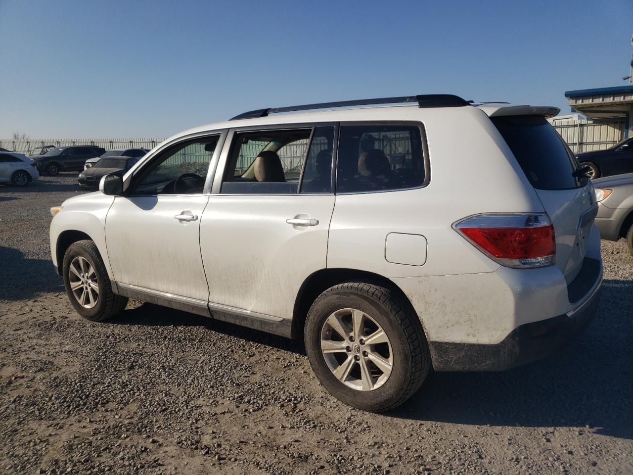 2011 TOYOTA HIGHLANDER - Фото 2