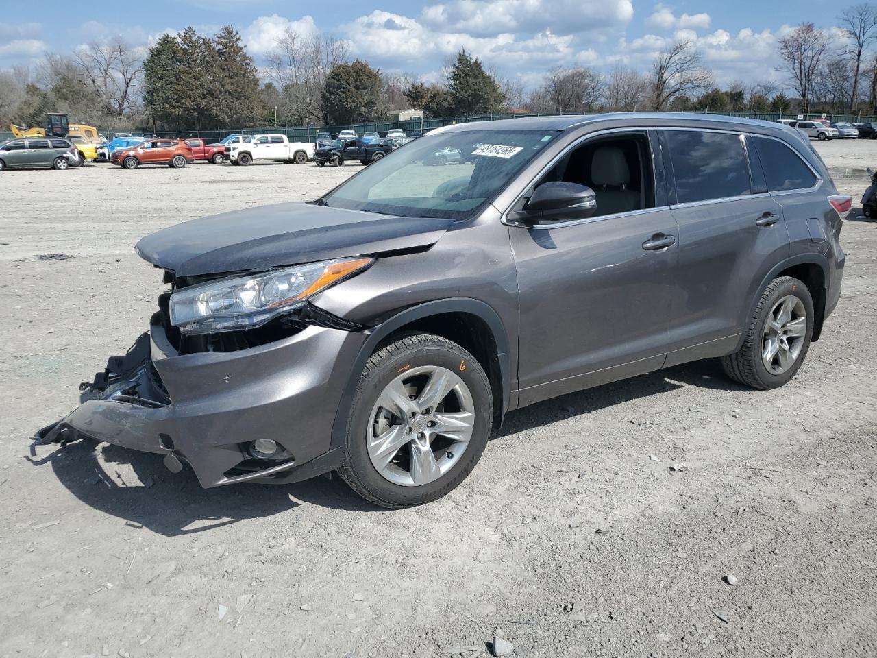 2014 TOYOTA HIGHLANDER