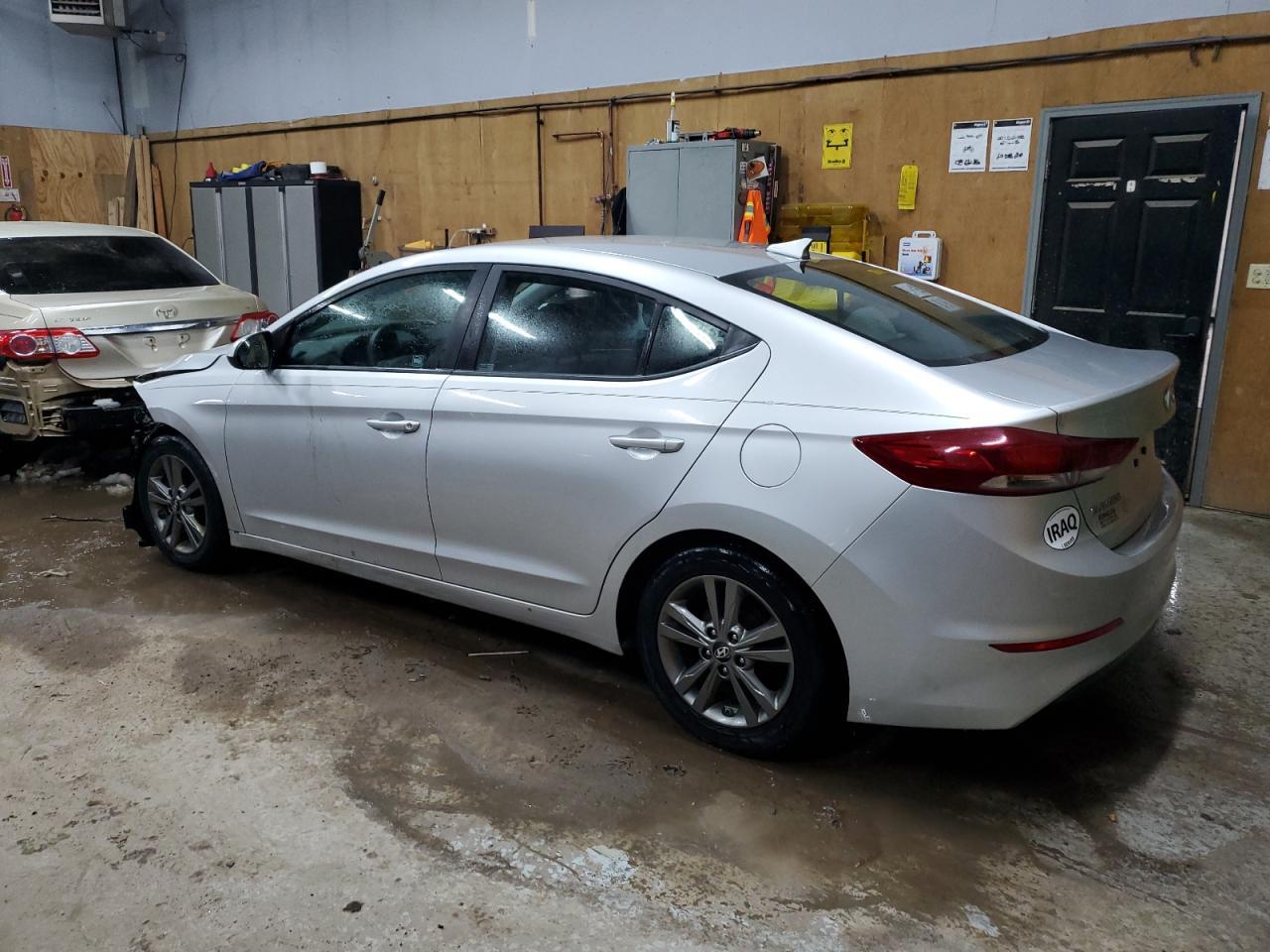 2017 HYUNDAI ELANTRA SE - Image 2