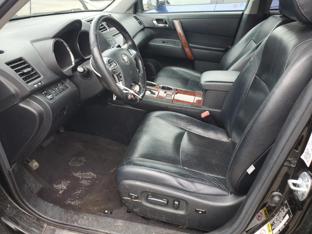 2012 TOYOTA HIGHLANDER - Image 7