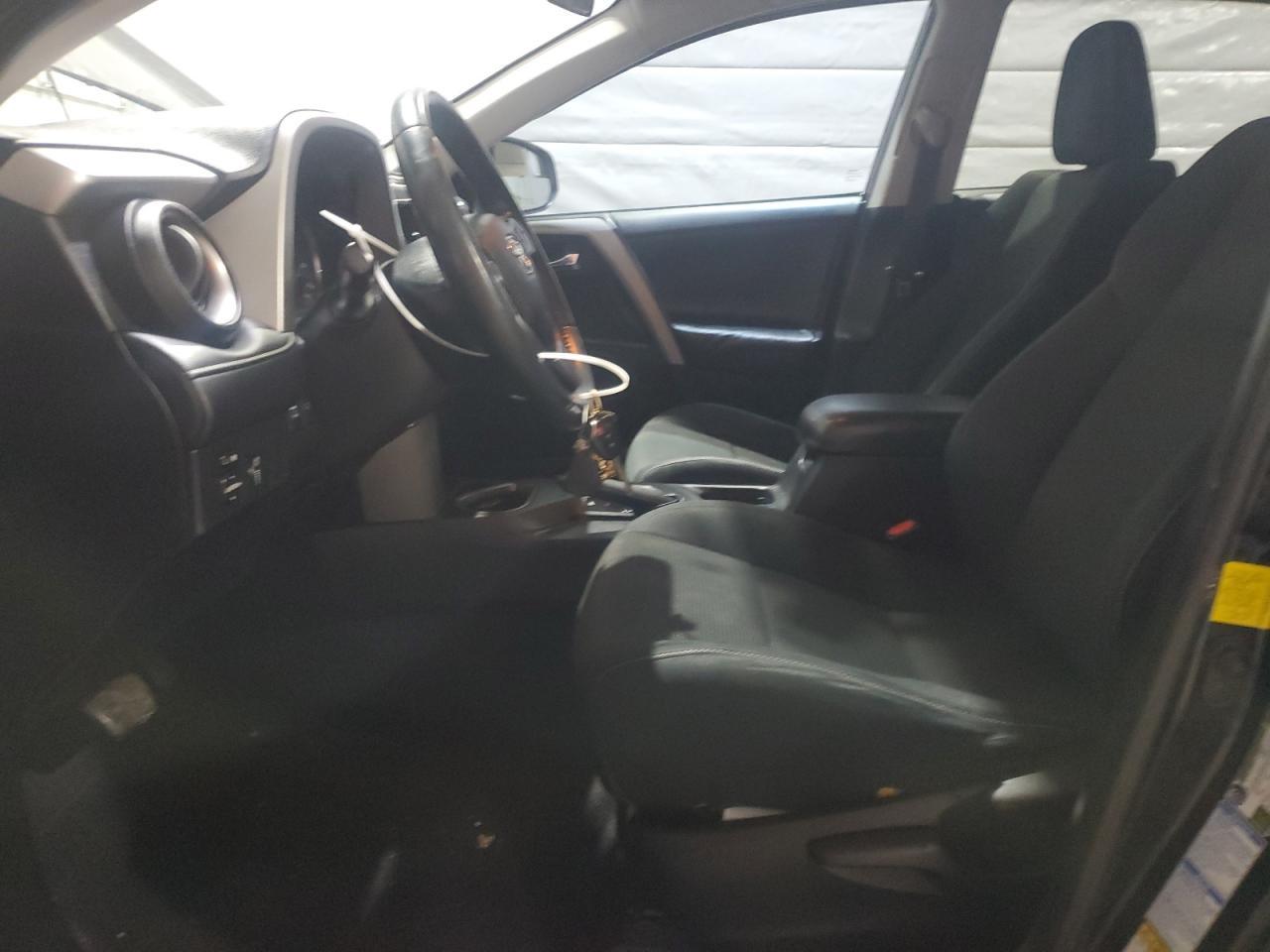 2016 TOYOTA RAV4 XLE - Фото 7