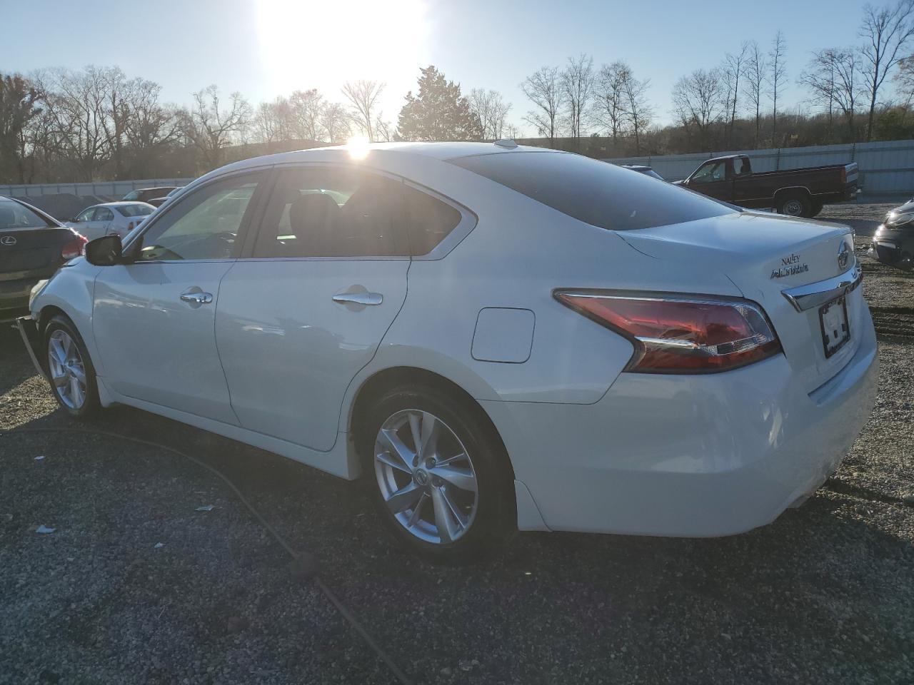 2015 NISSAN ALTIMA 2.5 - Фото 2