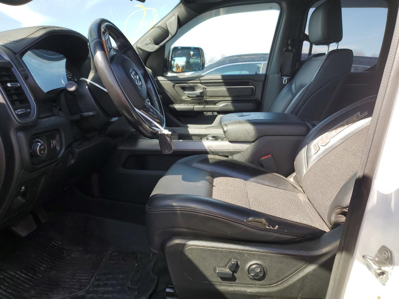 2020 RAM 1500 REBEL - Фото 7
