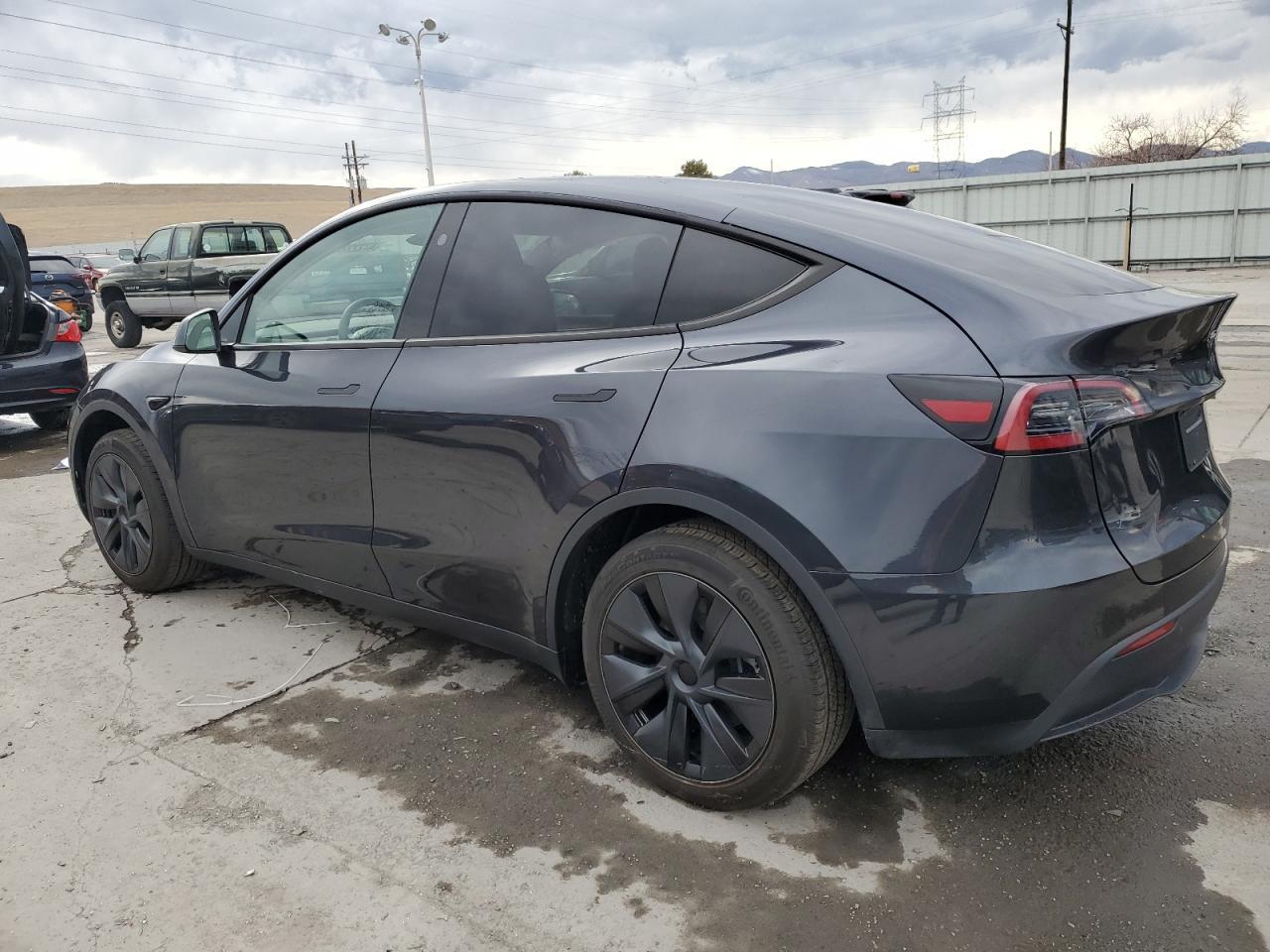 2025 TESLA MODEL Y - Image 2