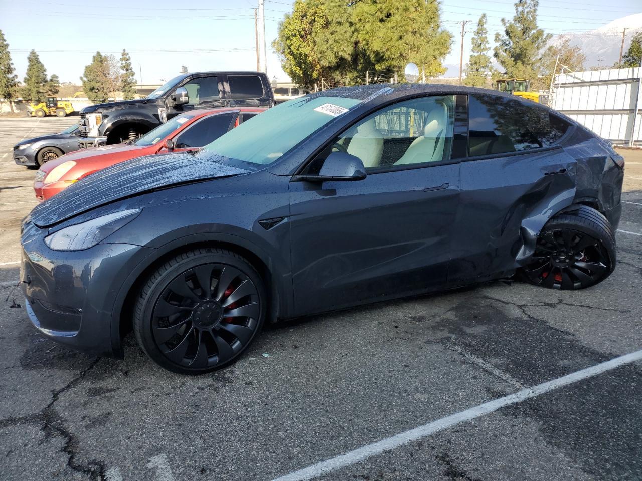 2022 TESLA MODEL Y