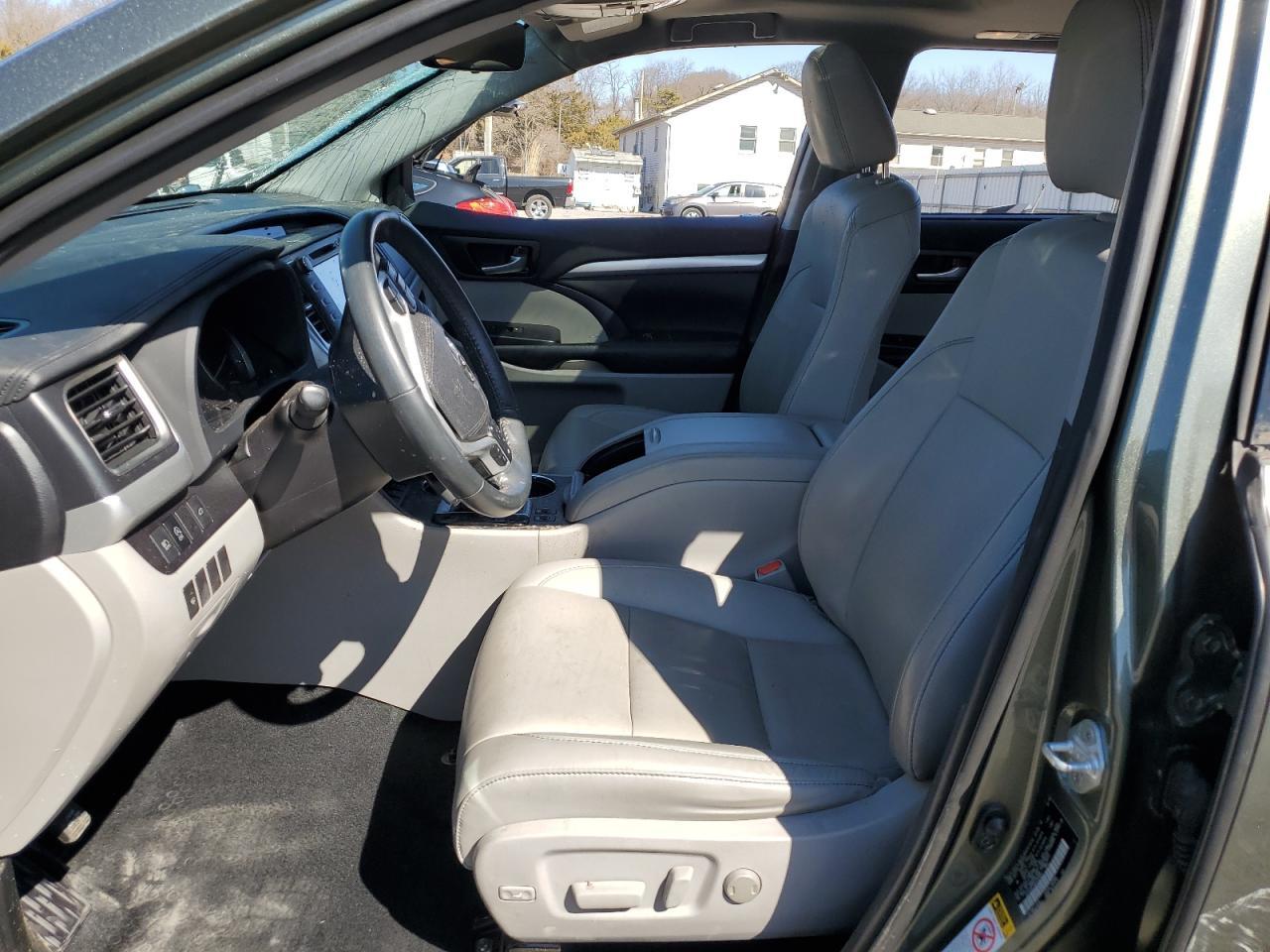 2019 TOYOTA HIGHLANDER - Фото 7