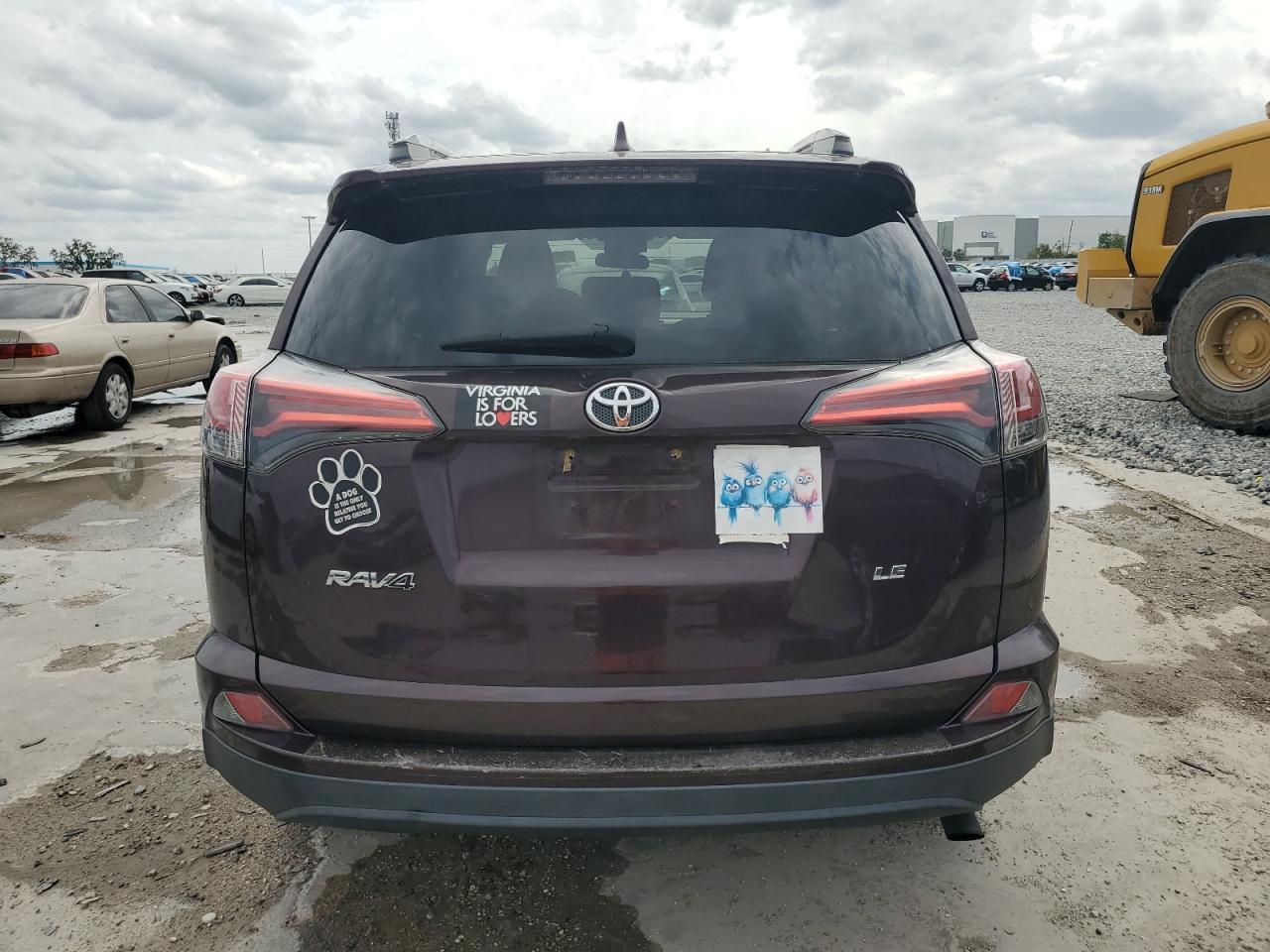 2017 TOYOTA RAV4 LE - Image 6