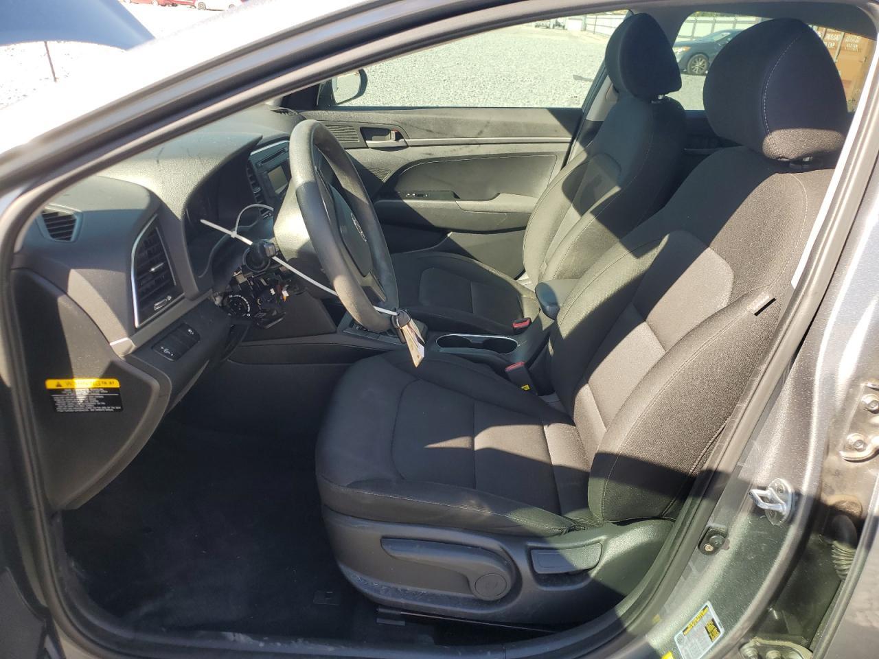 2018 HYUNDAI ELANTRA SE - Фото 7