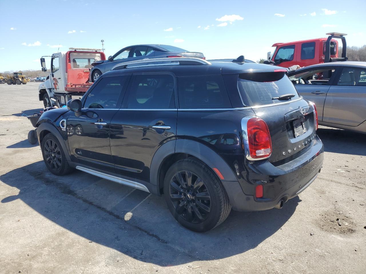 2017 MINI COOPER S C - Image 2