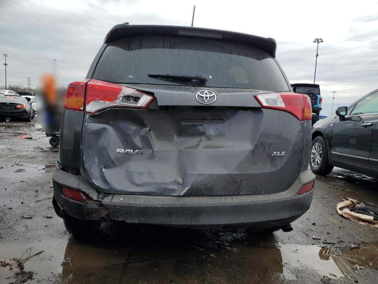 2015 TOYOTA RAV4 XLE - Фото 6