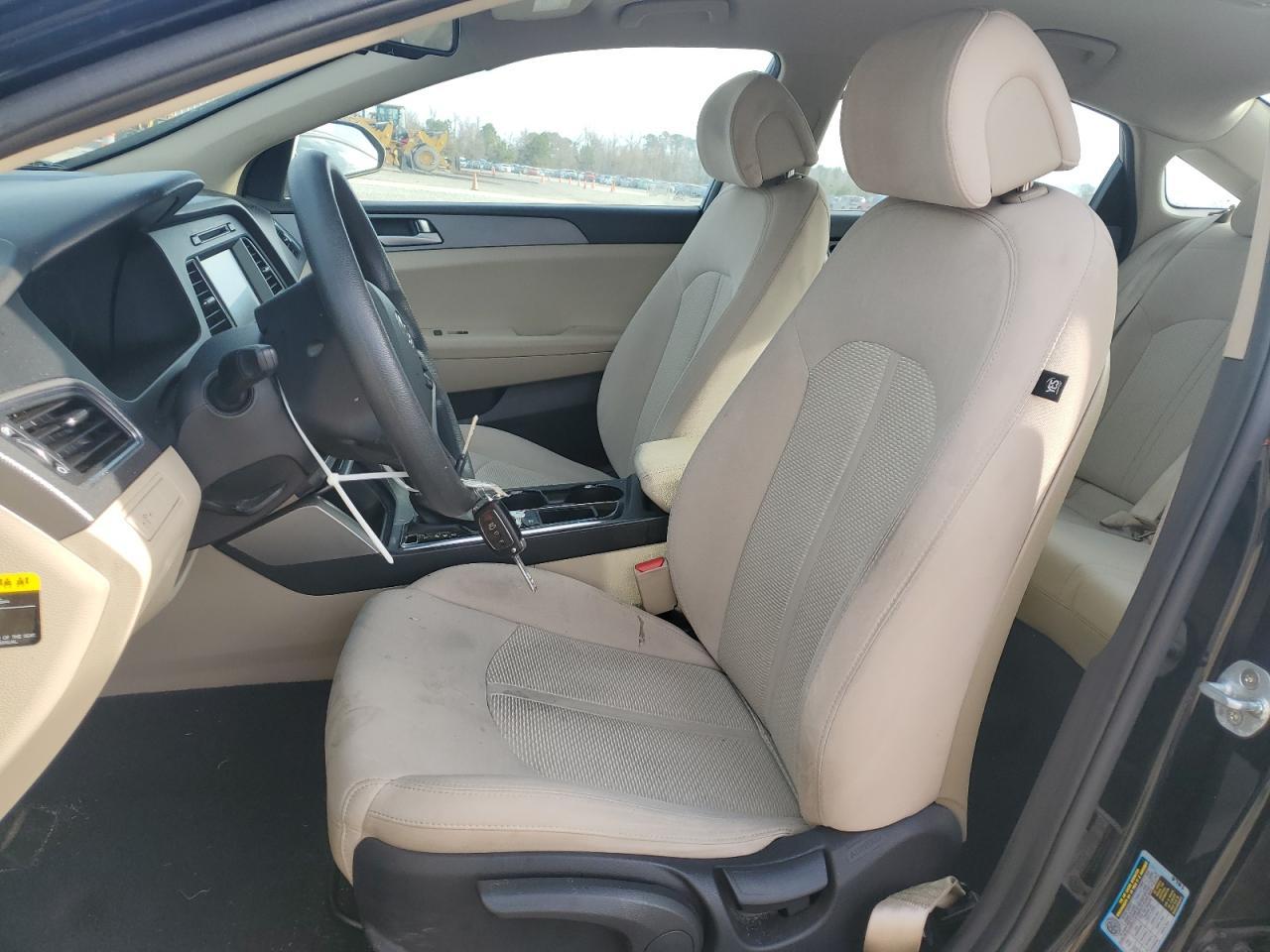 2017 HYUNDAI SONATA SE - Фото 7
