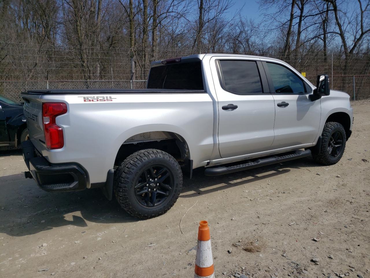 2021 CHEVROLET SILVERADO - Image 3