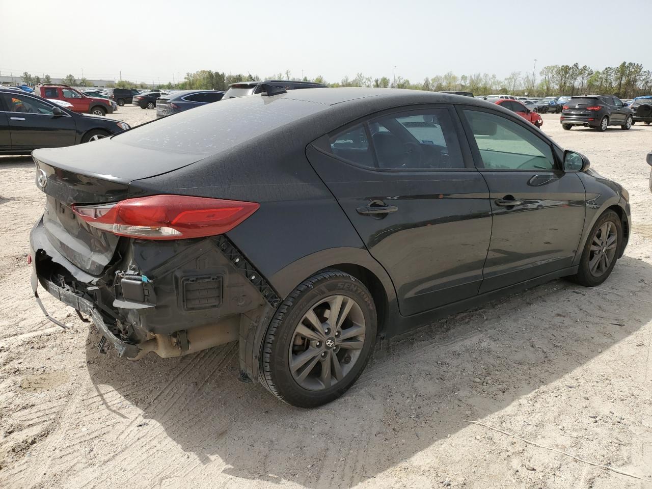 2018 HYUNDAI ELANTRA SE - Image 3
