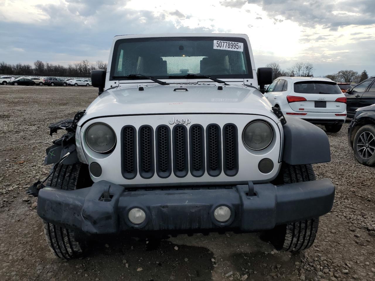 2010 JEEP WRANGLER U - Image 5