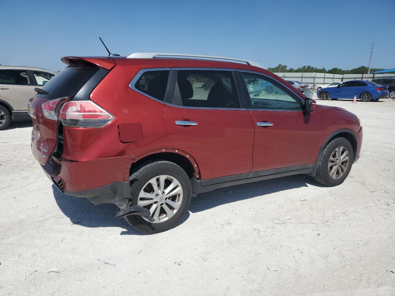 2014 NISSAN ROGUE S - Фото 3