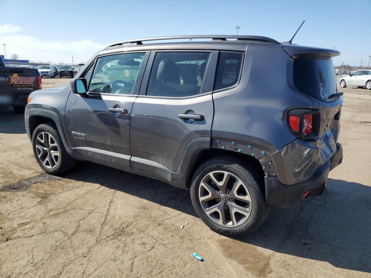 2016 JEEP RENEGADE L - Image 2