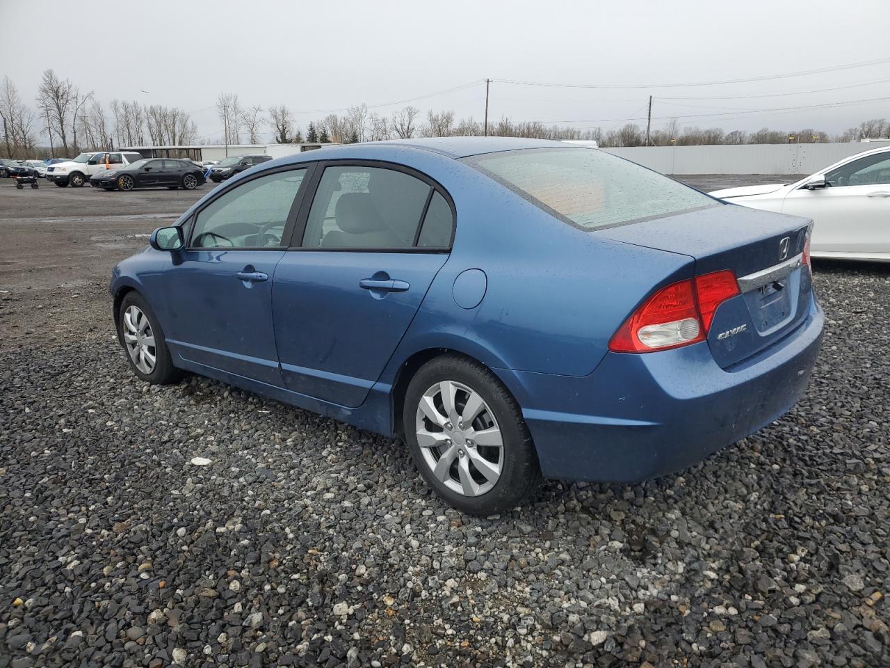 2011 HONDA CIVIC LX - Image 2