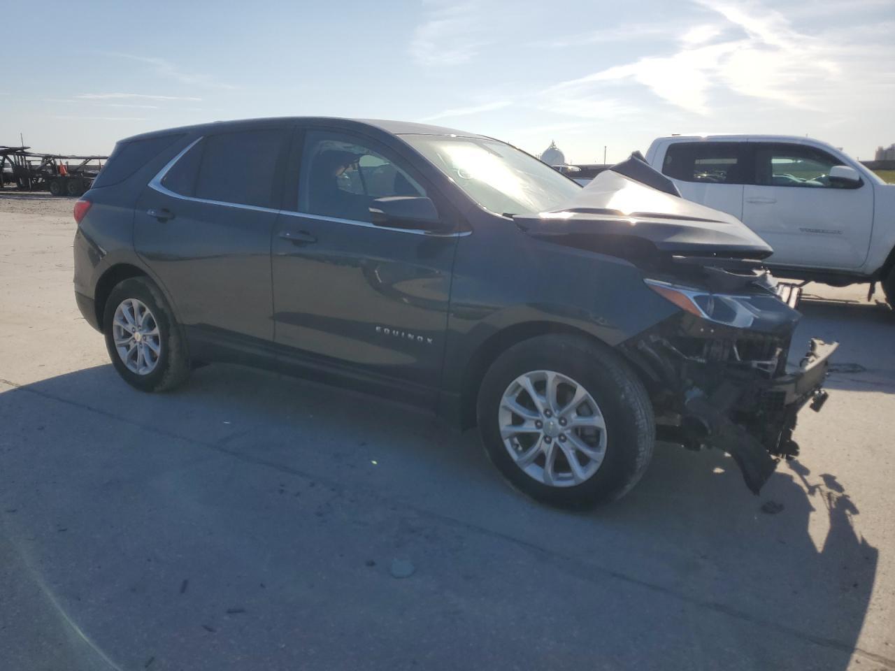 2019 CHEVROLET EQUINOX LT - Image 4