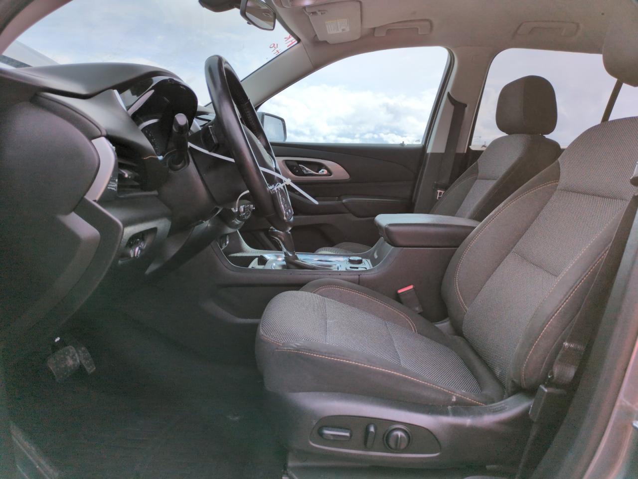 2018 CHEVROLET TRAVERSE L - Фото 7