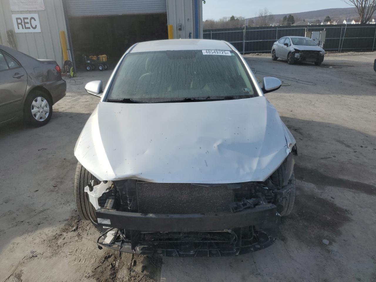 2017 HYUNDAI ELANTRA SE - Фото 5
