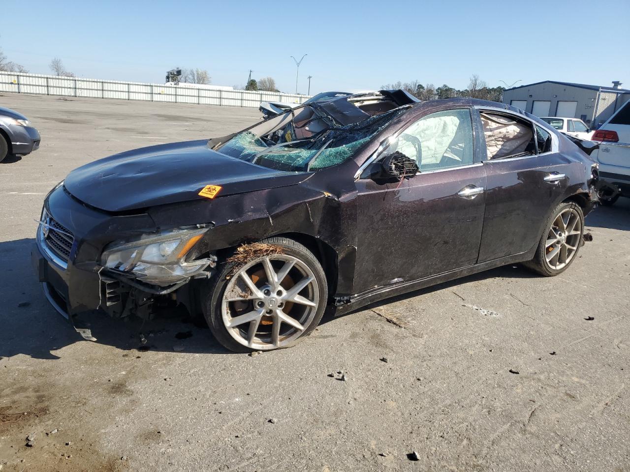 2011 NISSAN MAXIMA S