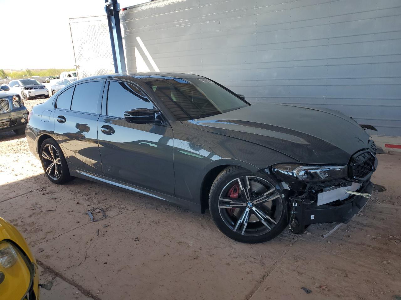 2024 BMW M340I - Фото 4