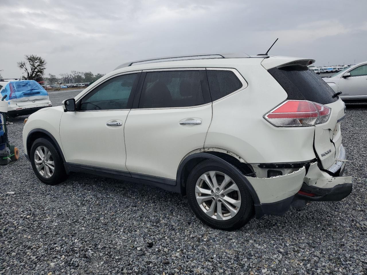 2016 NISSAN ROGUE S - Image 2