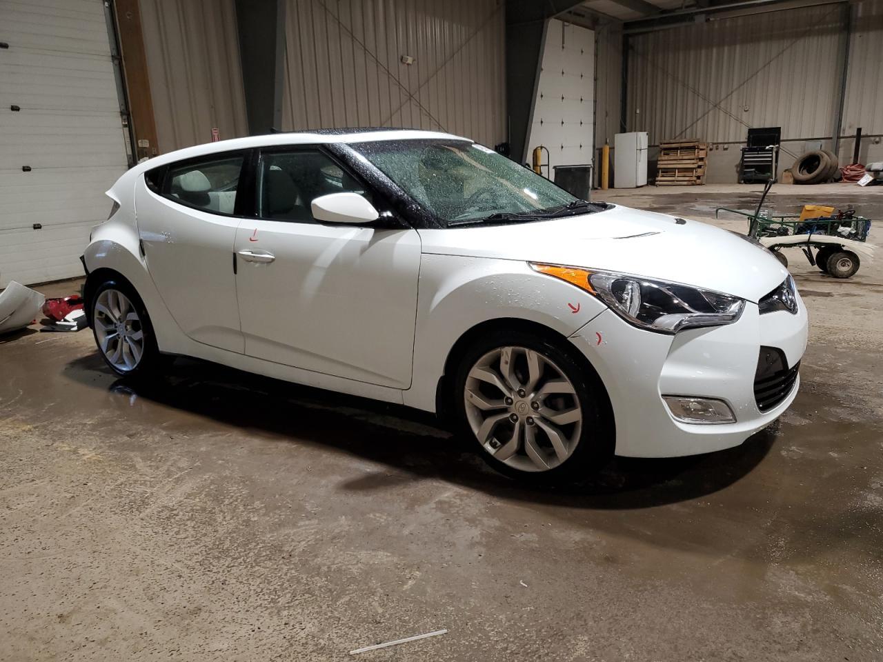 2013 HYUNDAI VELOSTER - Image 4