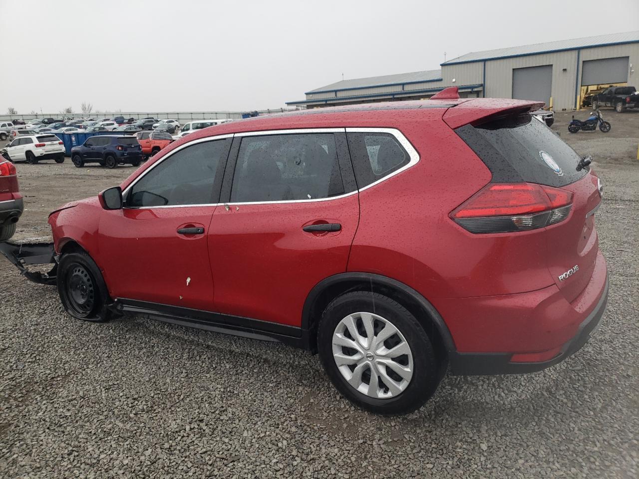 2017 NISSAN ROGUE S - Фото 2