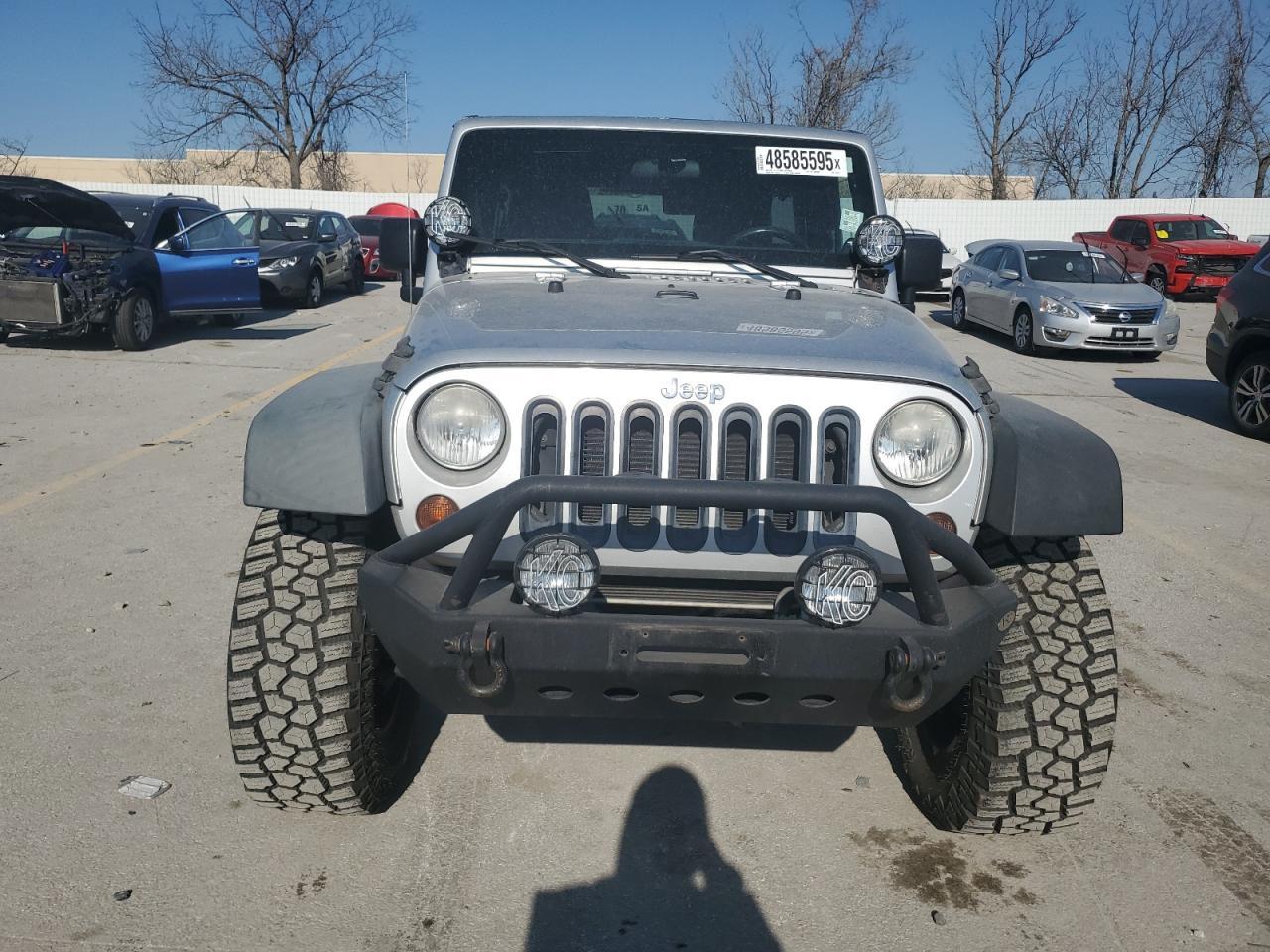 2012 JEEP WRANGLER U - Image 5