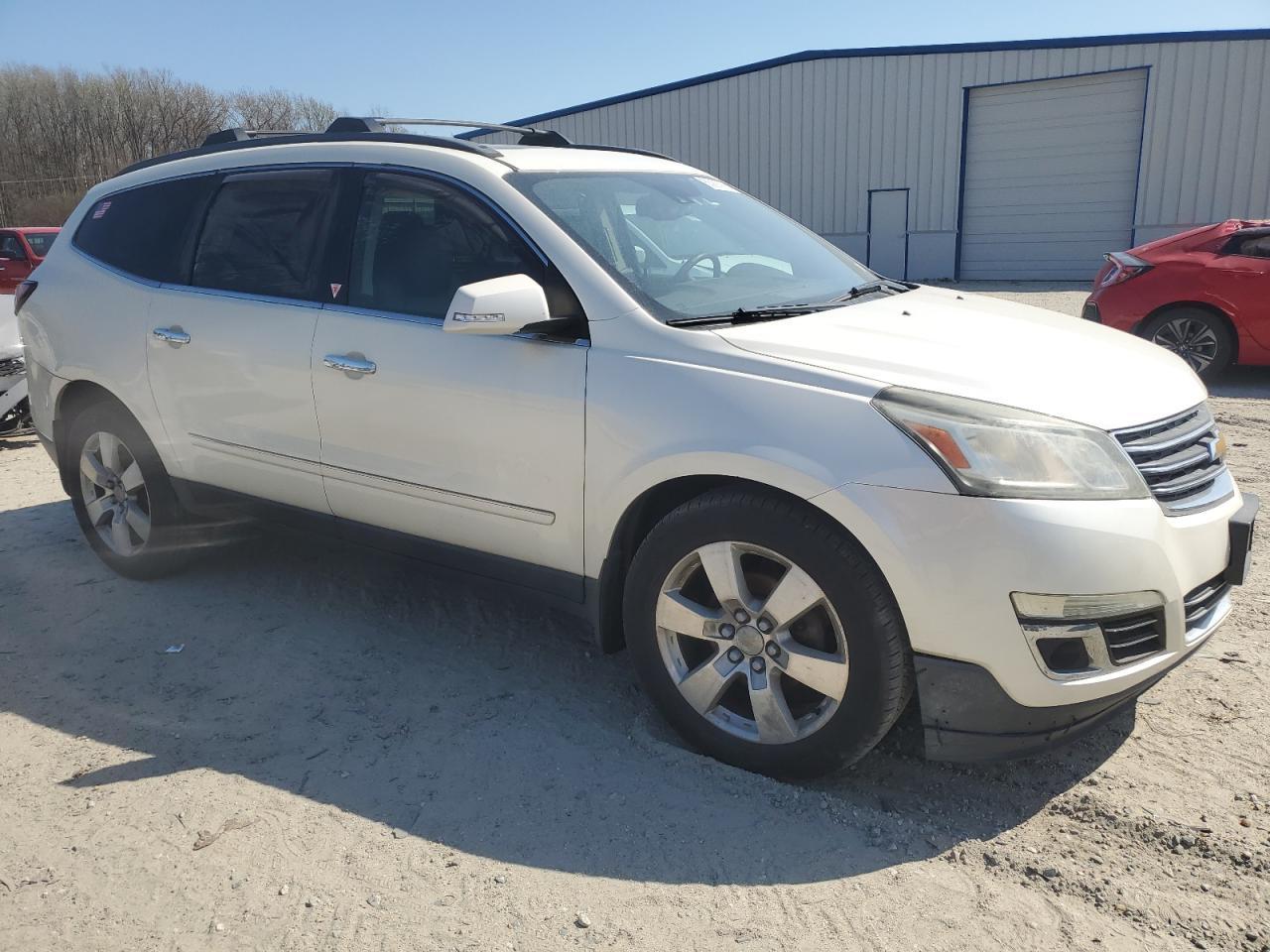 2014 CHEVROLET TRAVERSE L - Image 4
