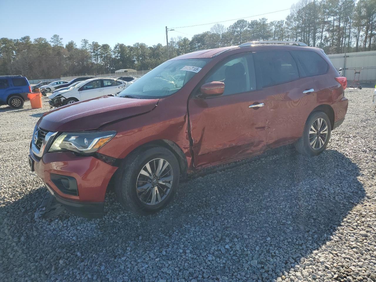 2017 NISSAN PATHFINDER