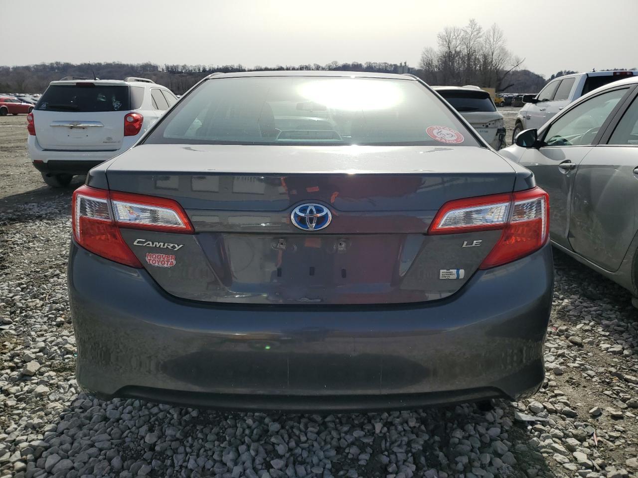 2012 TOYOTA CAMRY HYBR - Фото 6