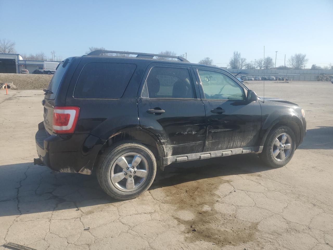 2012 FORD ESCAPE XLT - Фото 3