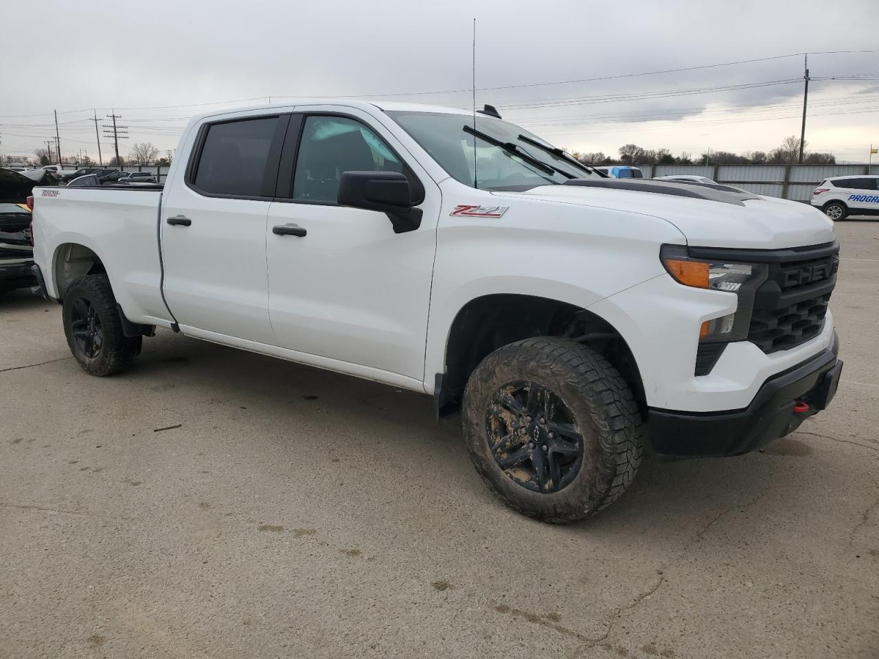 2023 CHEVROLET SILVERADO - Image 4