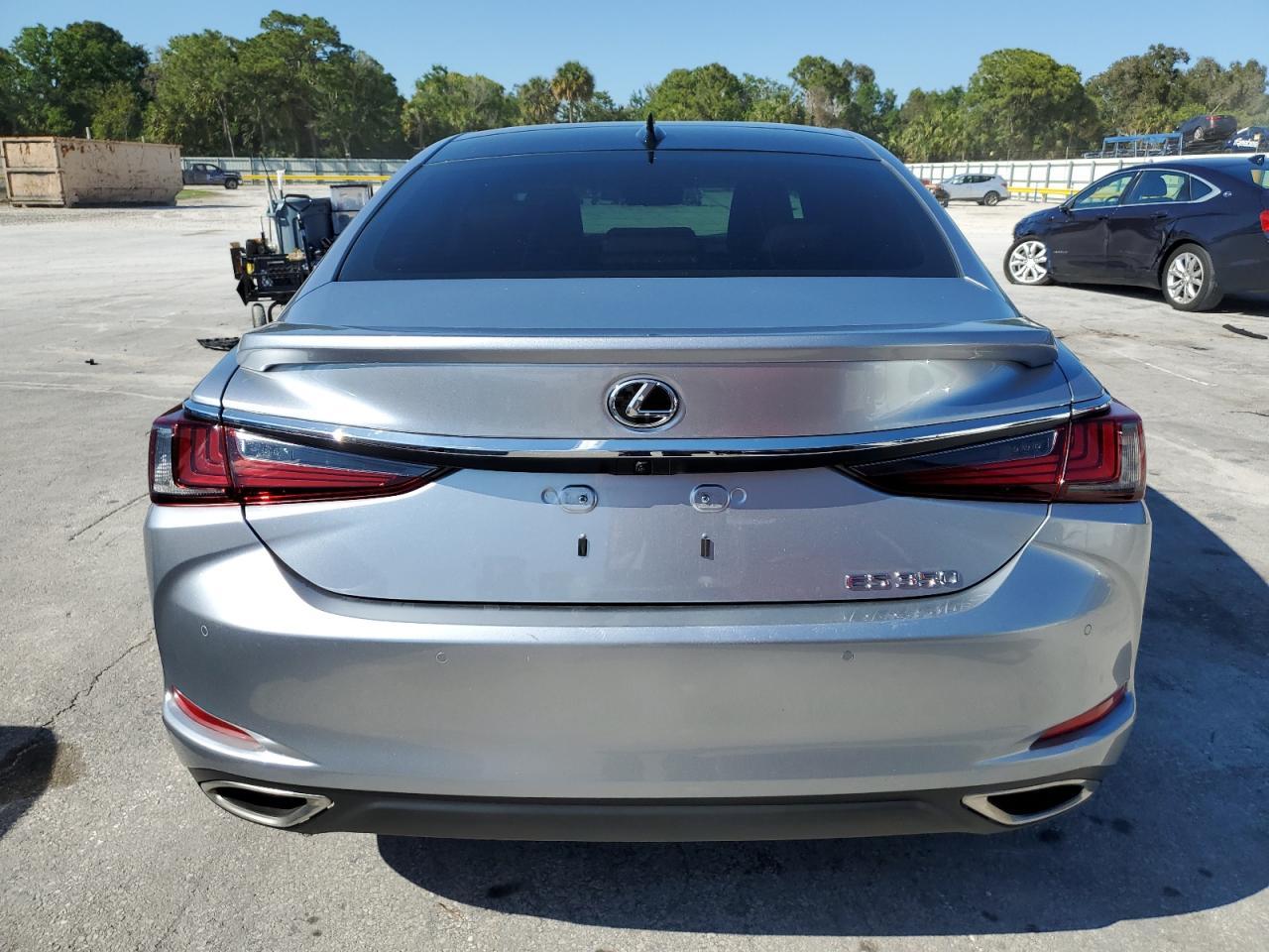2024 LEXUS ES 350 BAS - Image 6