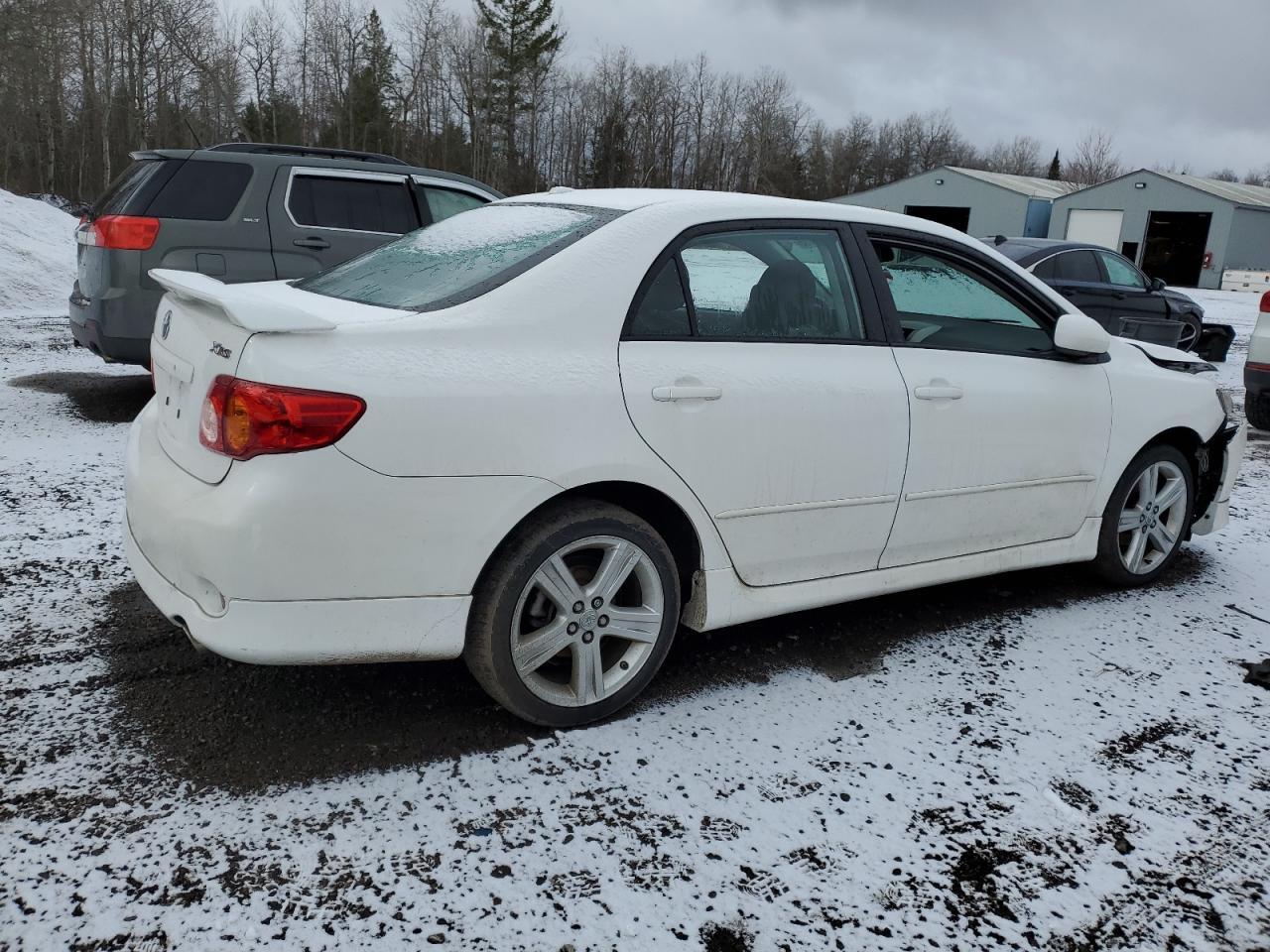 2010 TOYOTA COROLLA XR - Image 3