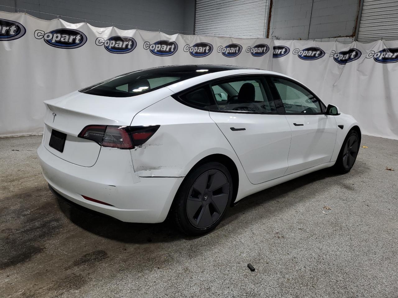 2023 TESLA MODEL 3 - Фото 3