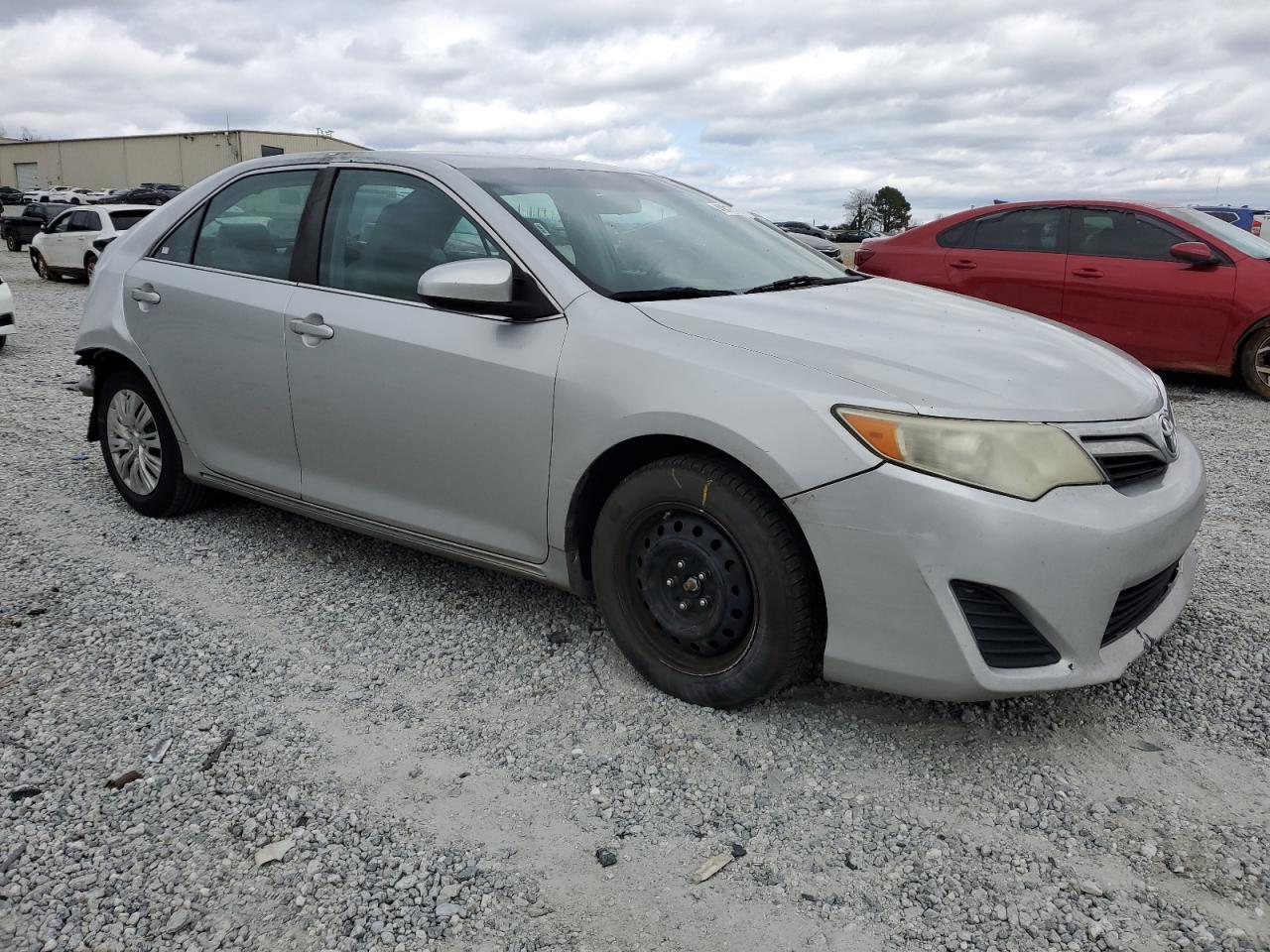 2013 TOYOTA CAMRY L - Фото 4