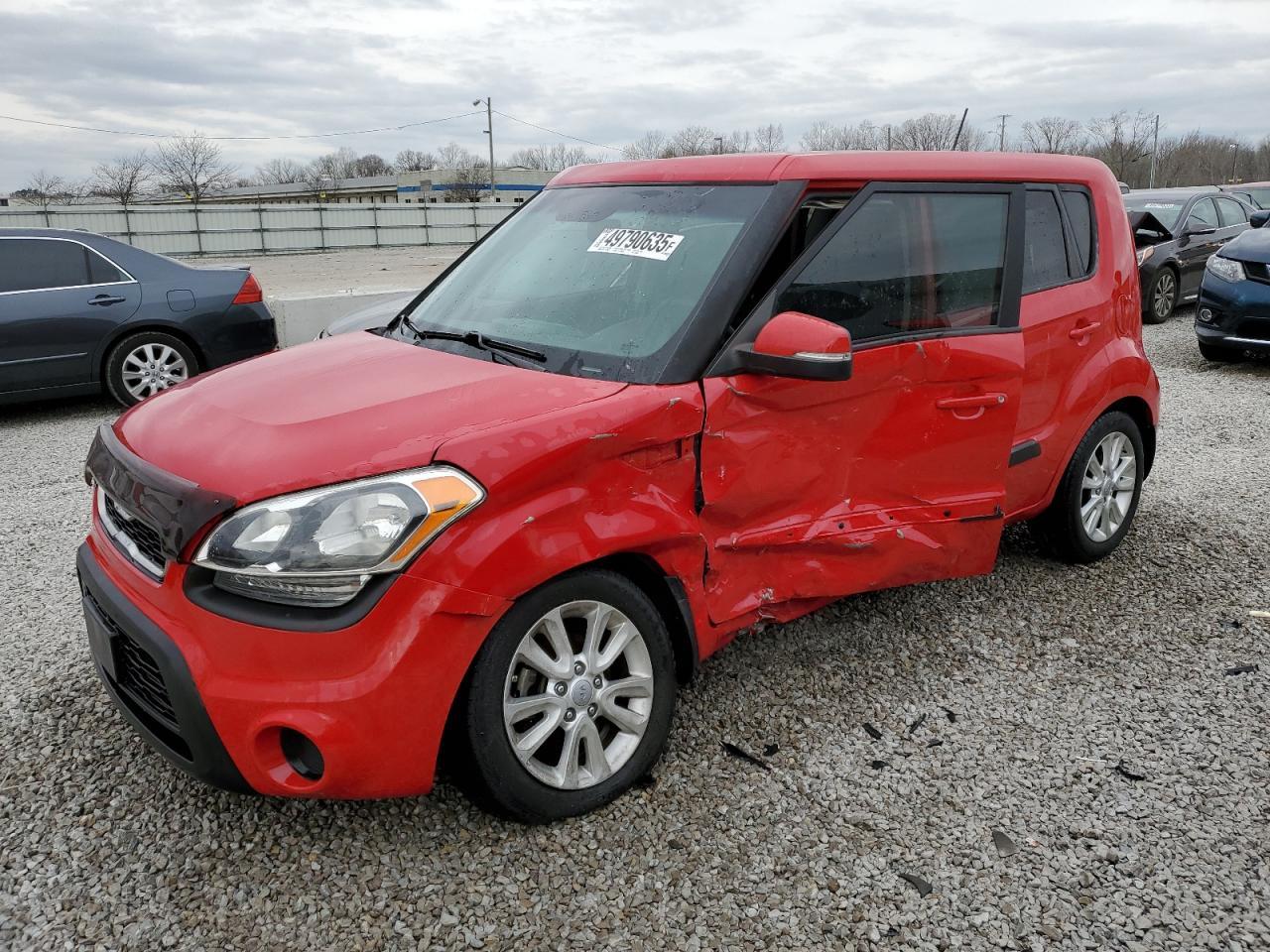 2013 KIA SOUL +