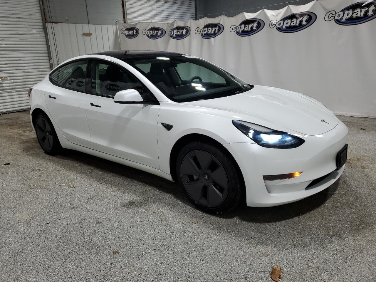 2023 TESLA MODEL 3 - Фото 4