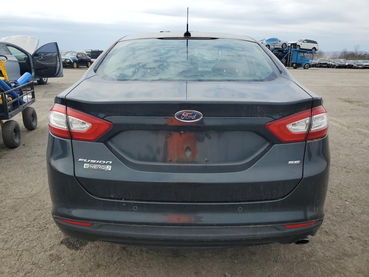2014 FORD FUSION SE - Image 6