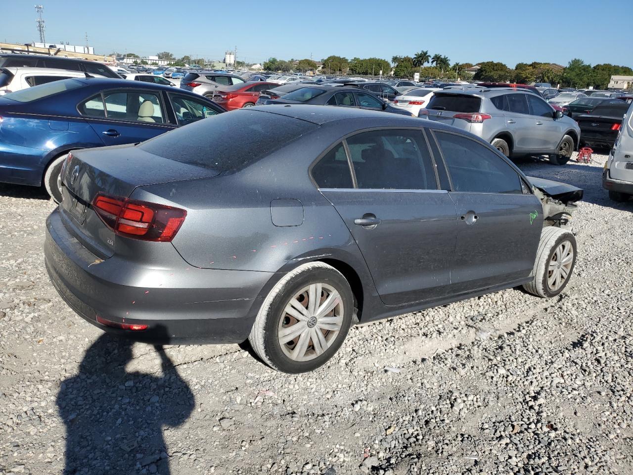 2017 VOLKSWAGEN JETTA S - Image 3