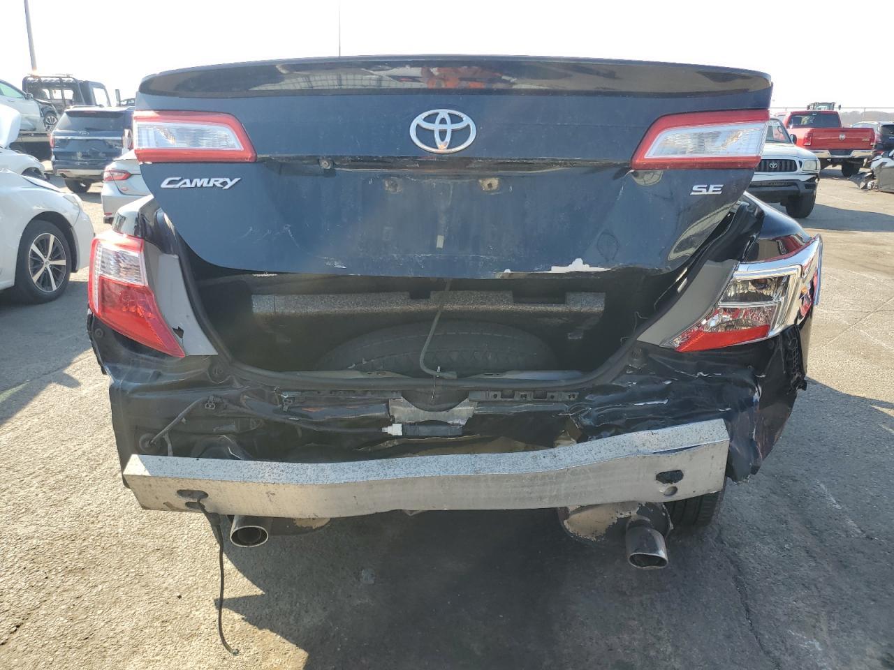 2012 TOYOTA CAMRY SE - Image 6