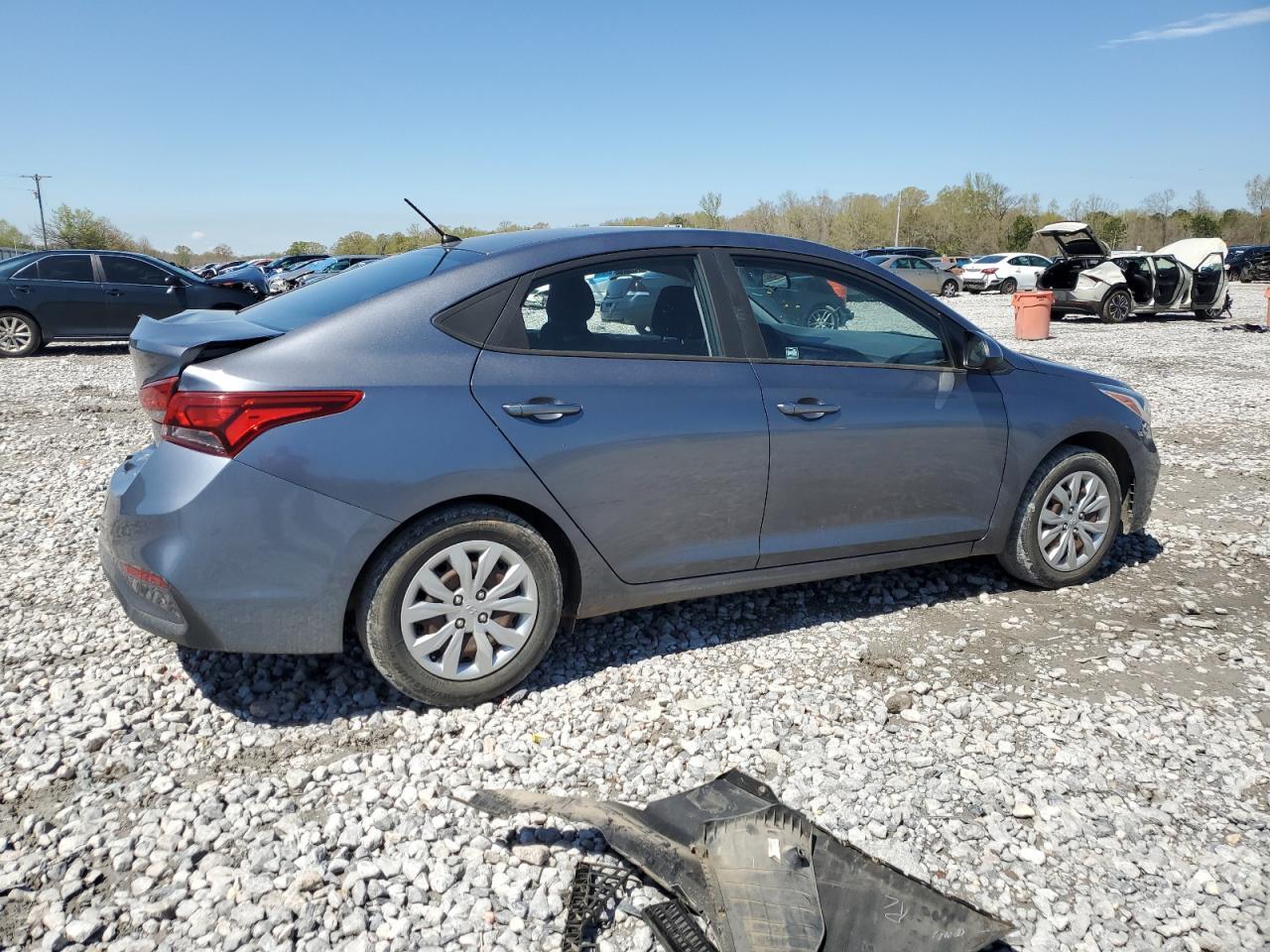2019 HYUNDAI ACCENT SE - Фото 3